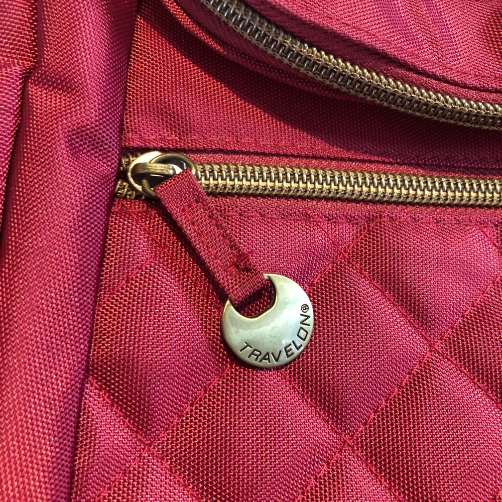 NWT TRAVELON Burgundy Crossbody Travel Purse/Bag - Picture 4 of 7